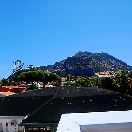 Villa Saline A Mondello *